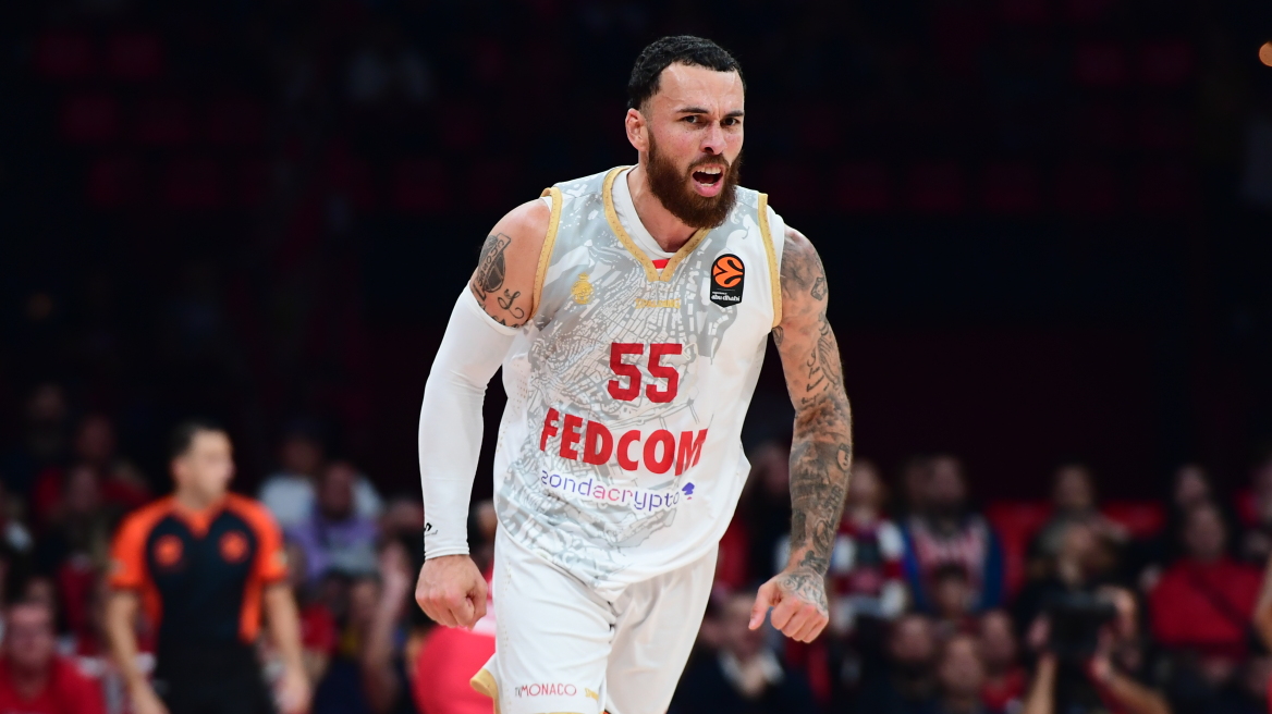 Μάικ Τζέιμς: «Καμπάνα» τριών αγωνιστικών στον αστέρα της Μονακό λόγω σχολίων για τη διαιτησία στη Γαλλία 