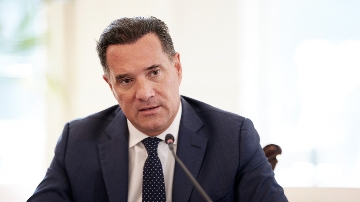 Άδωνις Γεωργιάδης για το δυστύχημα με τους οπαδούς του ΠΑΟΚ στη Ρουμανία: Οι τρεις τραυματίες έχουν συνείδηση