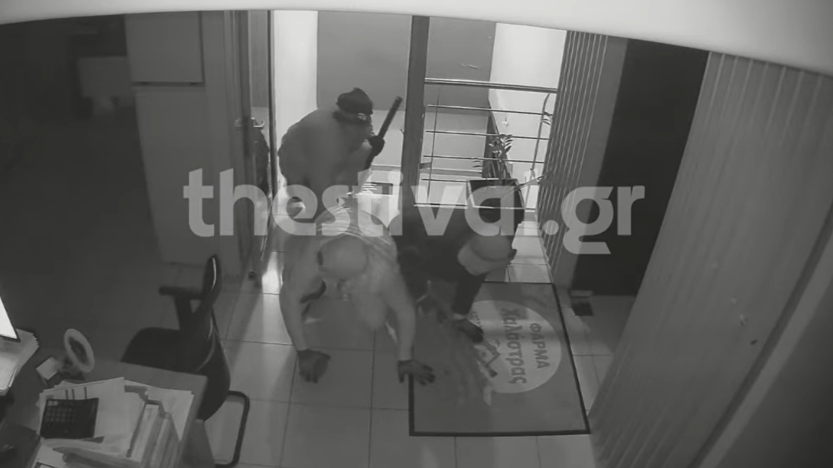 Θεσσαλονίκη: Βίντεο από τη δράση συμμορίας Ρομά που έκλεβαν χρηματοκιβώτια και τα έτρωγαν στο καζίνο
