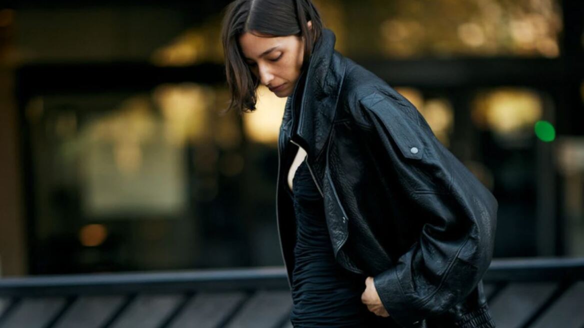 Δερμάτινο τζάκετ: Πέντε φρέσκες ιδέες για να το φορέσετε αυτή τη σεζόν
