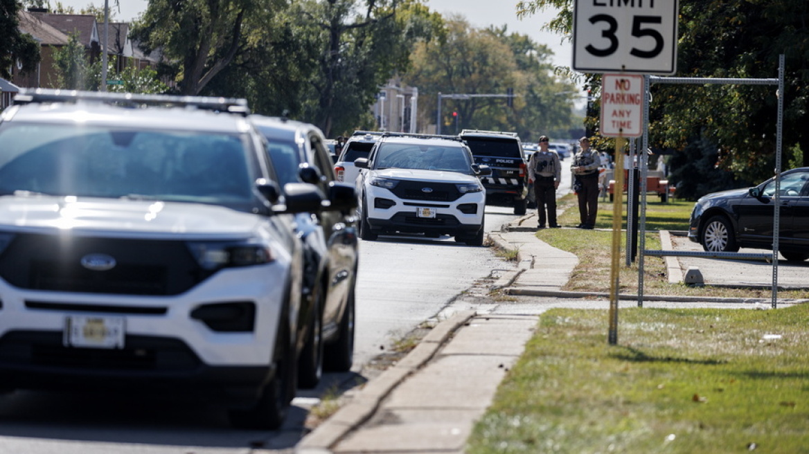 Πυροβολισμοί στο Σικάγο μετά τη φωταγώγηση του Χριστουγεννιάτικου δέντρου - Ένας νεκρός, τραυματίες πολλοί έφηβοι