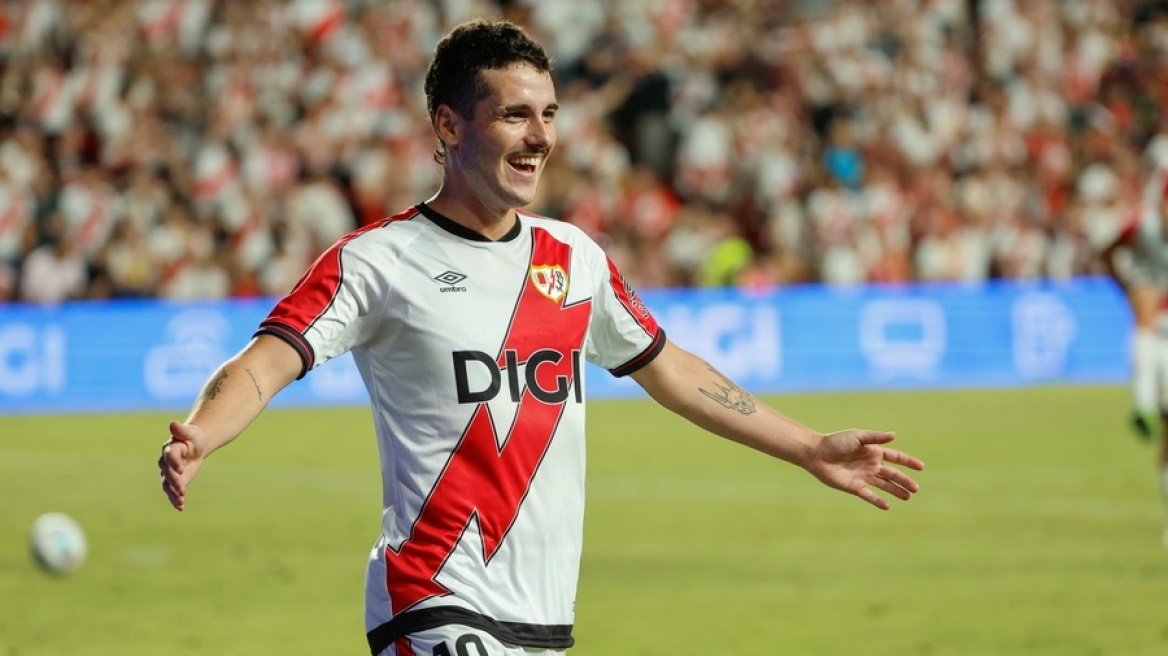 Ο Καμέγιο της Ράγιο δημοσίευσε σοκαριστικό μήνυμα που έλαβε: «Να πάθεις καρκίνο και να πέσεις νεκρός στο γήπεδο»
