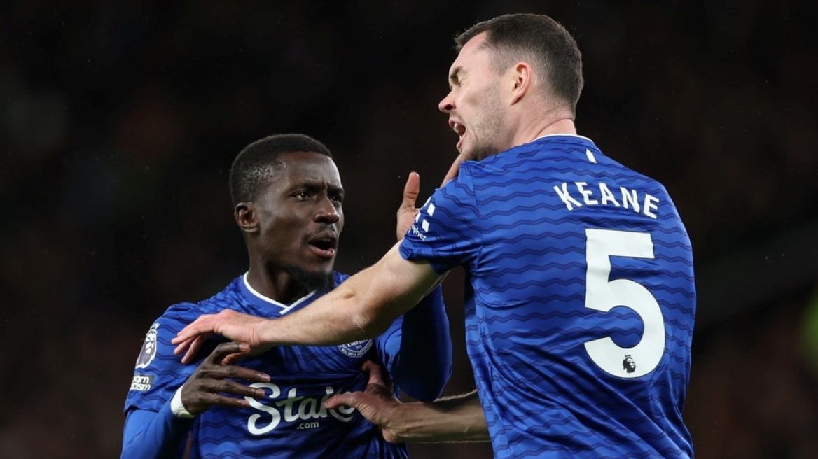 Απίστευτο: Ο Γκέιγ αποβλήθηκε στο «Ολντ Τράφορντ» για σφαλιάρα σε... συμπαίκτη του!