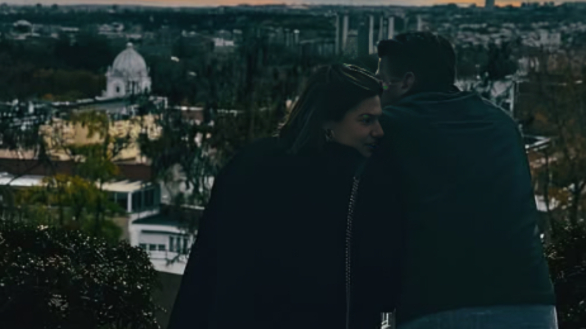 Η Δανάη Μπάρκα δημοσίευσε την πρώτη φωτογραφία με τον σύντροφό της