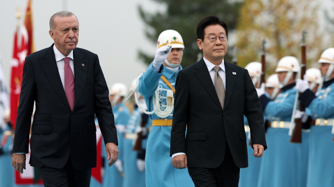 Μνημόνιο συνεργασίας για την πυρηνική ενέργεια υπέγραψαν Τουρκία και Νότια Κορέα
