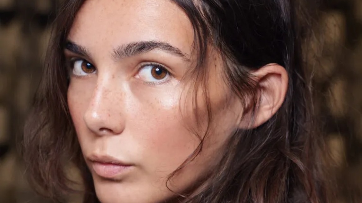 Method 53: Το makeup trick που έχει γίνει viral στο TikTok
