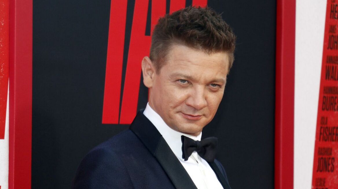 Τζέρεμι Ρένερ: Η πρώτη δημόσια εμφάνιση μετά τις κατηγορίες της Γι Τζόου για σεξουαλική παρενόχληση