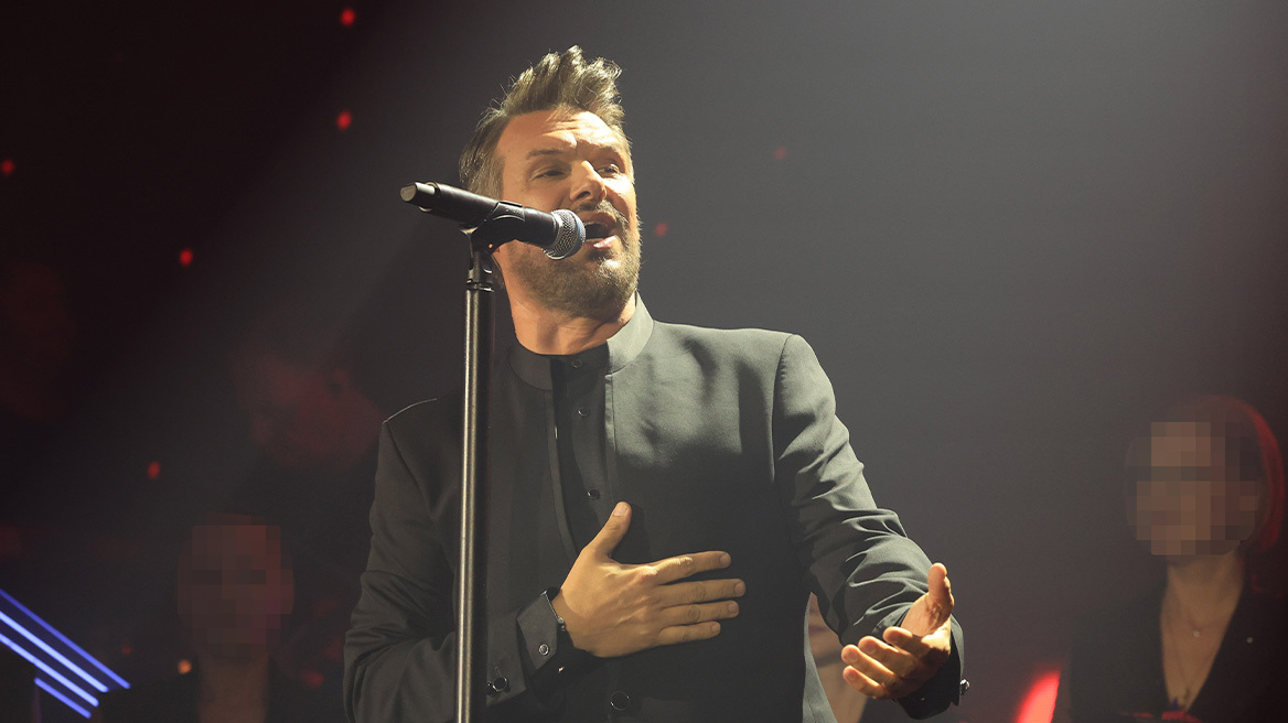 Πέθανε η μητέρα του Πάνου Κιάμου: Καλό ταξίδι μανούλα μου