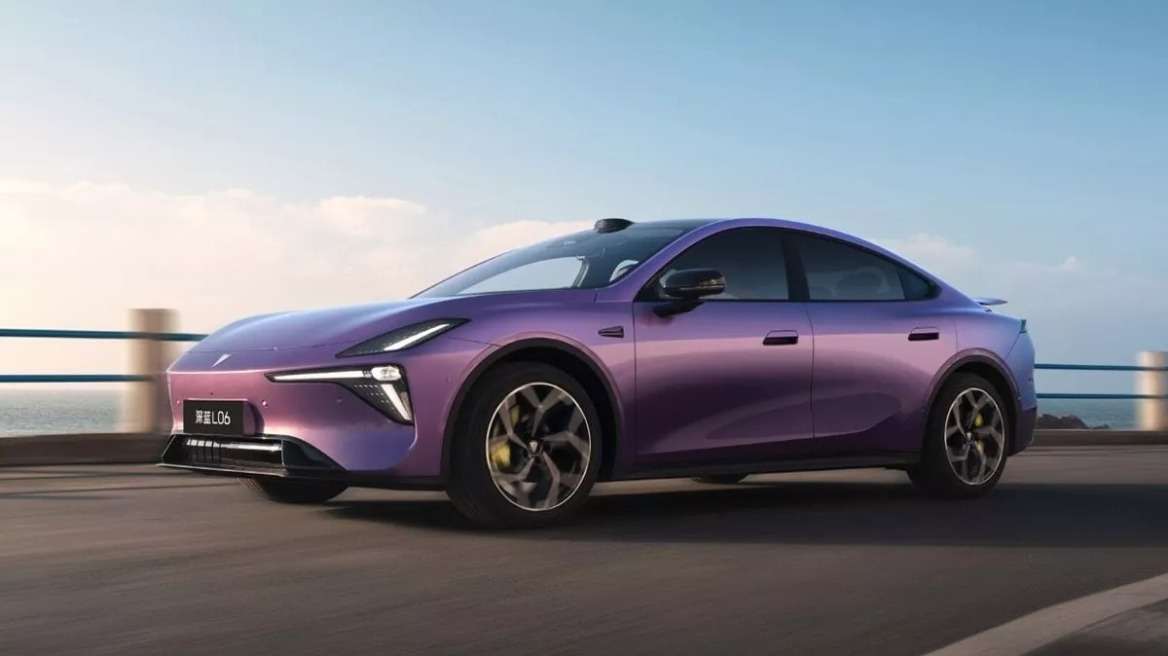 Το Deepal L06 διαθέτει ενεργητική ανάρτηση