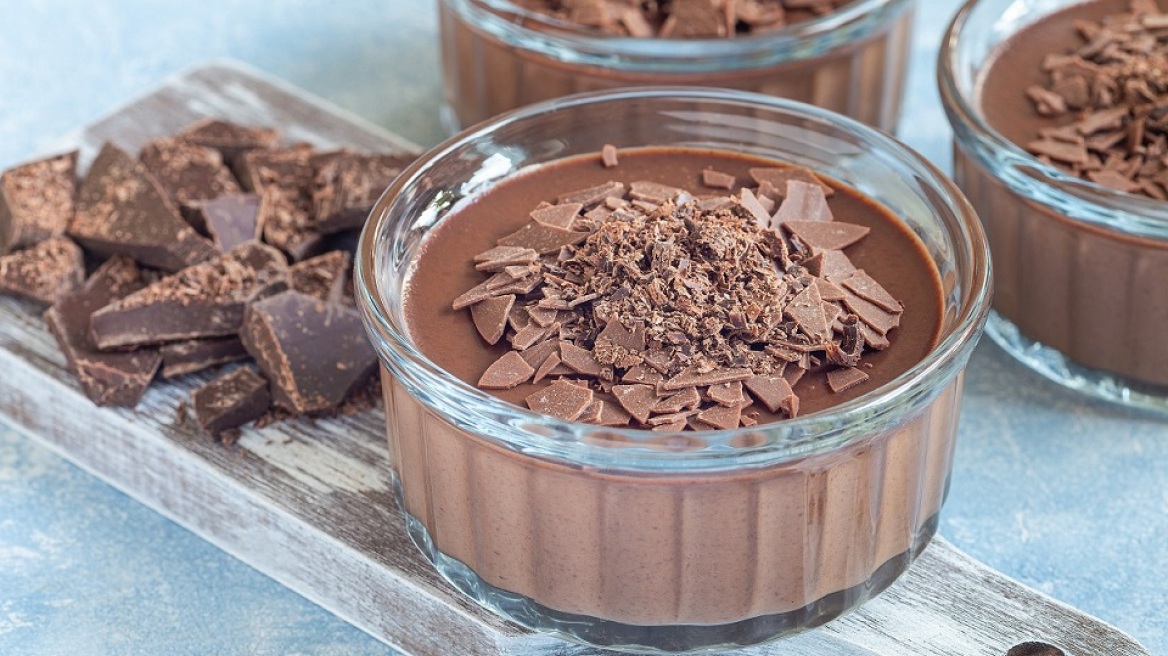 Φτιάχνουμε μους σοκολάτας με κουβερτούρα ΙΟΝ σαν επαγγελματίες
