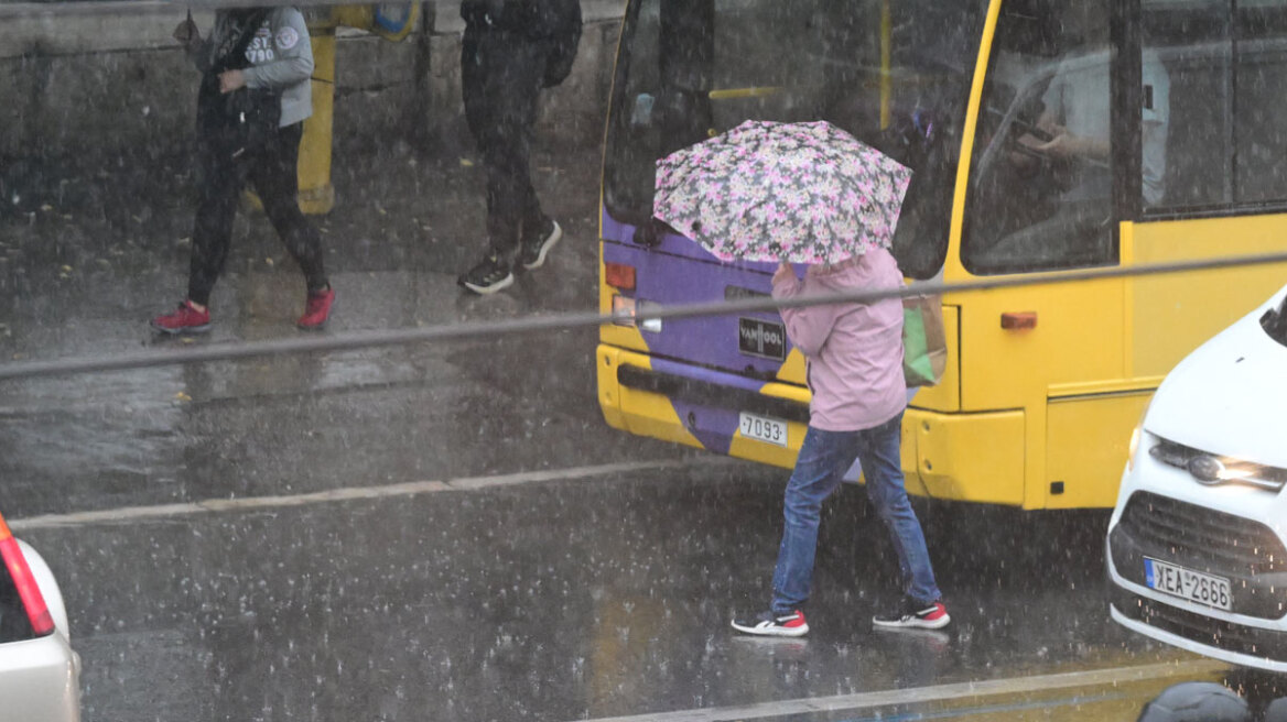 Καταιγίδες και δυνατοί άνεμοι από αύριο - Οι 11 περιοχές που θα σαρώσει η κακοκαιρία, τα πιο «επικίνδυνα» μέρη για πλημμύρες