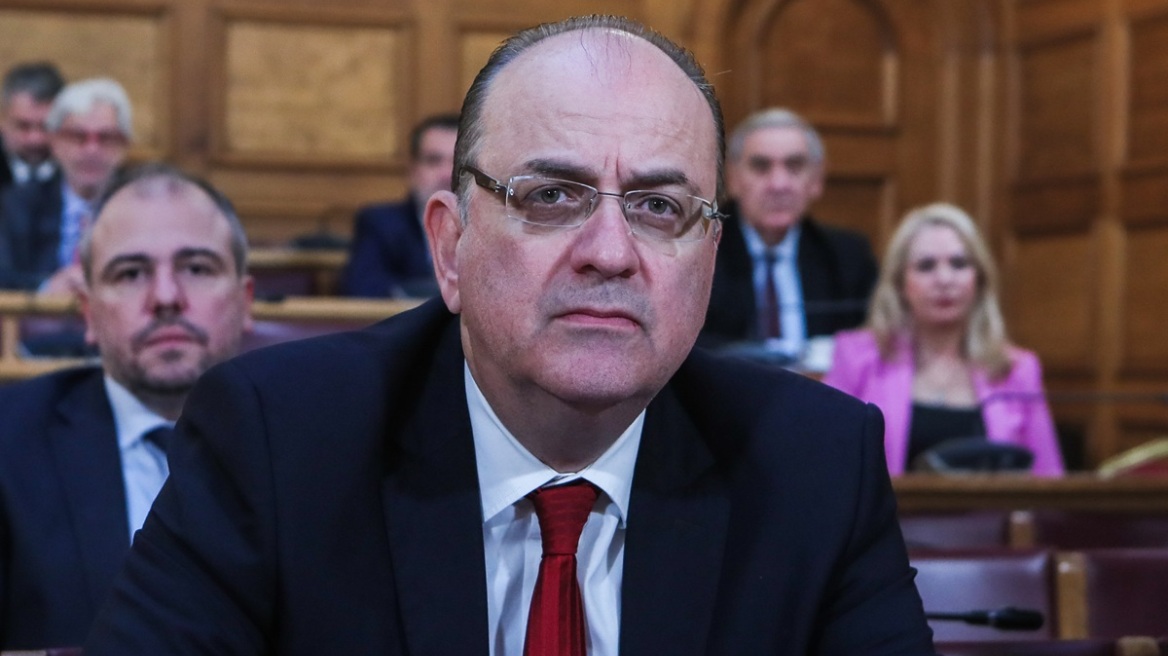 Στενές σχέσεις ανάμεσα στην οικογένεια του «Φραπέ» και τον πρώην γραμματέα του ΠΑΣΟΚ στο Ηράκλειο κατήγγειλε στην Εξεταστική ο Λαζαρίδης