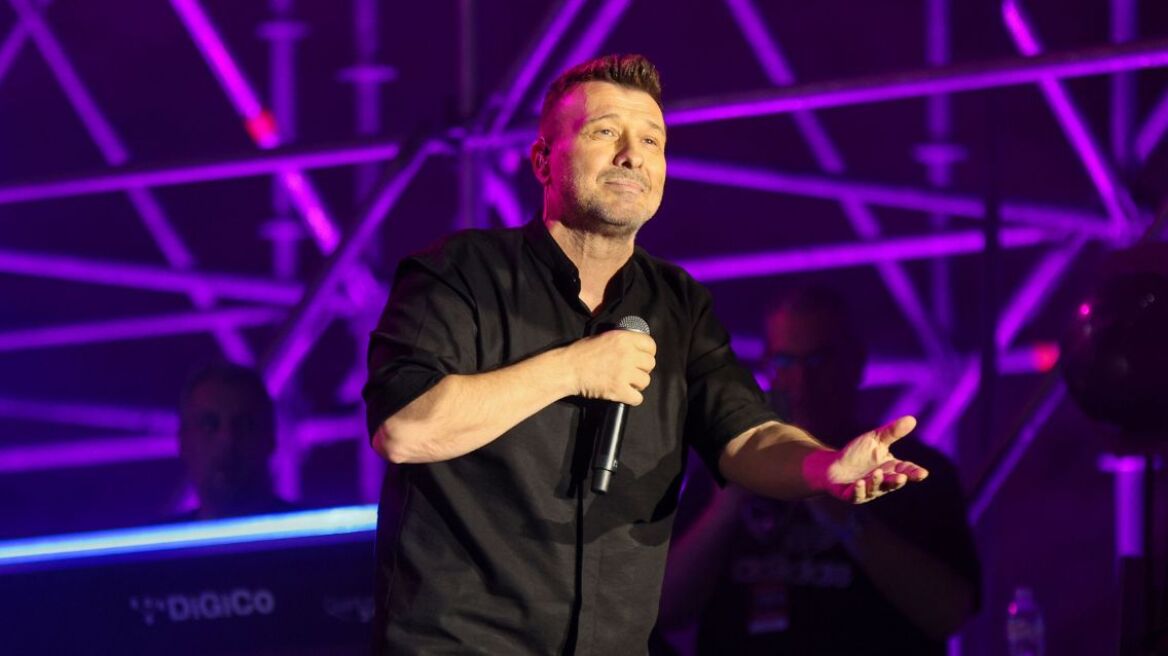 Γιάννης Πλούταρχος για την εμμονική θαυμάστριά του: «Είναι ένας άνθρωπος που μάλλον χρειάζεται βοήθεια»