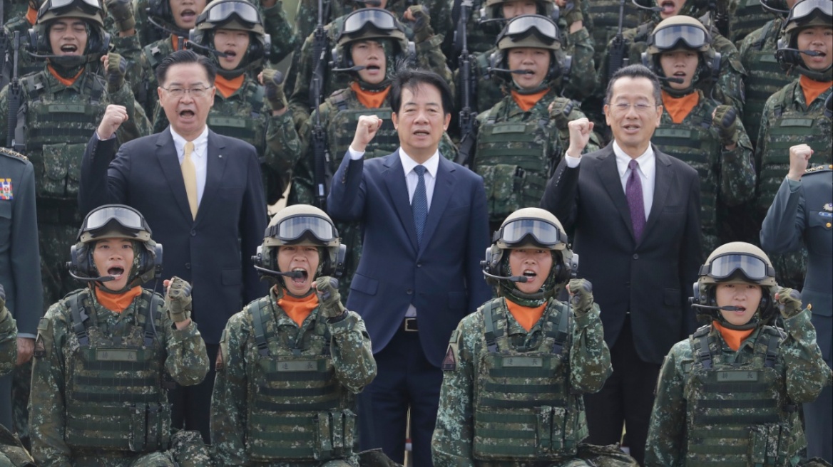 Ο πρόεδρος της Ταϊβάν προωθεί επιπλέον στρατιωτικές δαπάνες 40 δισ. δολαρίων 