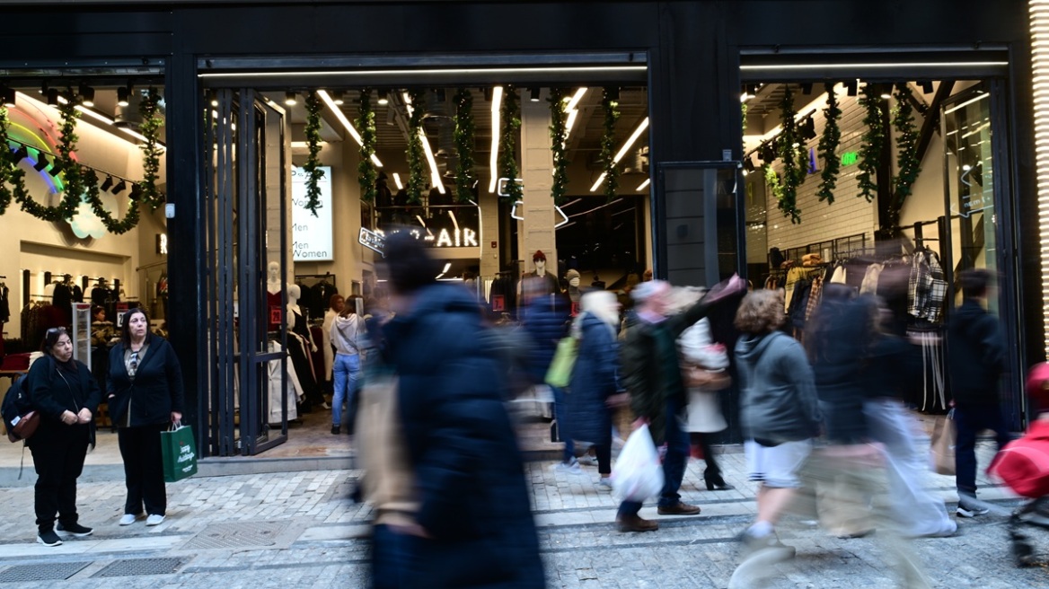 Παράταση ενός έτους στο πλαφόν 3% για τα εμπορικά ενοίκια