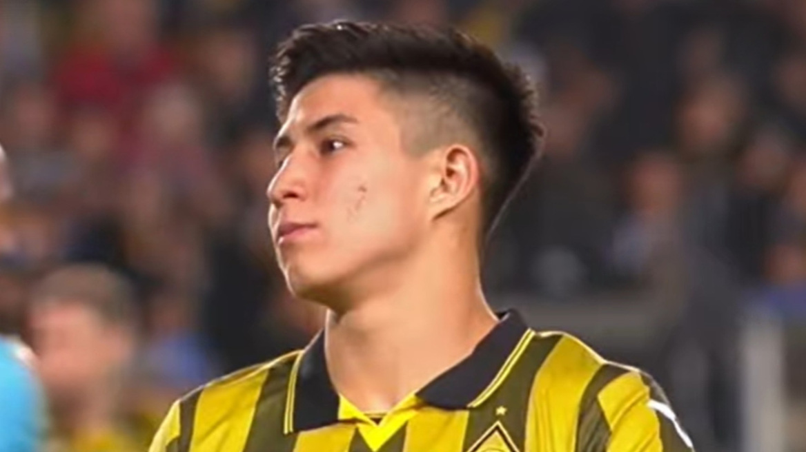 Ο 17χρονος που κάνει πάταγο, προτάθηκε στην ΑΕΚ, αλλά δεν ήρθε ποτέ να δοκιμαστεί για… αστείους λόγους – Από το καλοκαίρι… στην Τσέλσι!