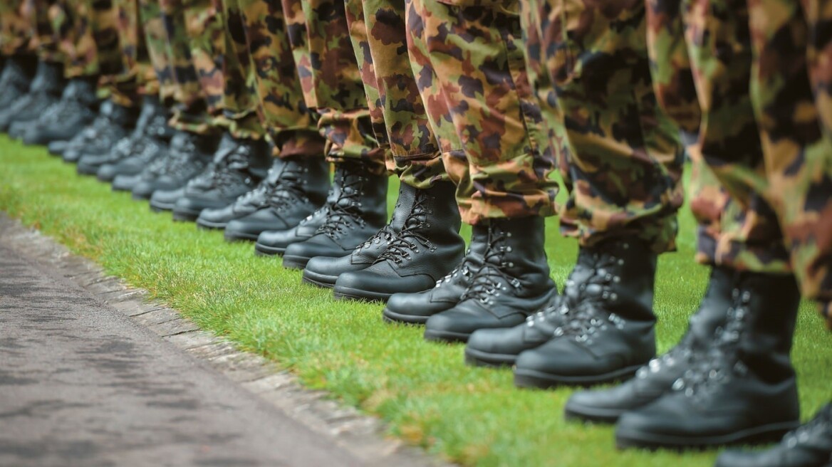 Κονδύλια, πιστώσεις και επενδύσεις άνω των 2,5 δισ. ευρώ τα επόμενα χρόνια στην Άμυνα