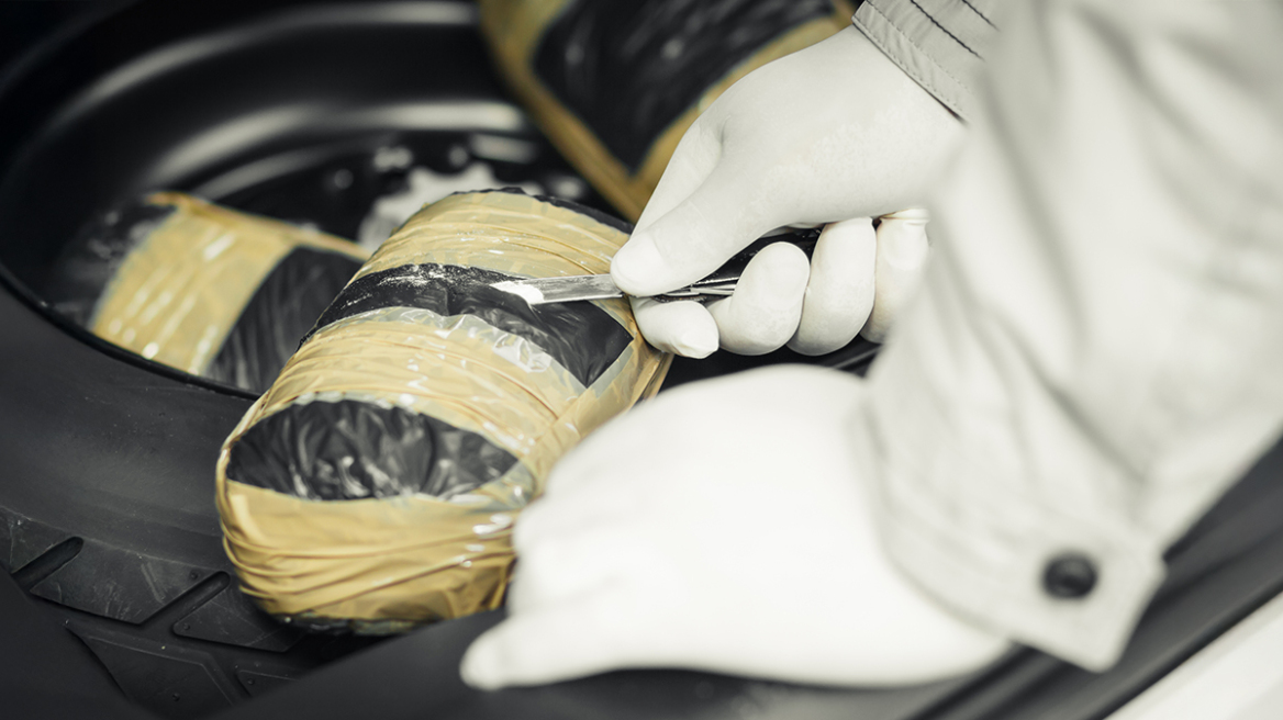 Στην Αθήνα συνελήφθη εγκέφαλος πολυεθνικού κυκλώματος ναρκωτικών: οι διαδρομές από το Εκουαδόρ μέχρι την Αμβέρσα και τη Ρωσία