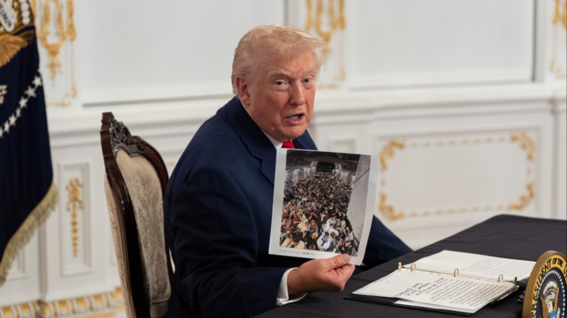 Τραμπ: Παραγγελία νέων βομβαρδιστικών B-2 και προειδοποίηση για χερσαίες επιχειρήσεις στη Βενεζουέλα 