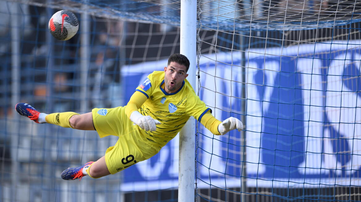 Επίθεση από τον πρόεδρο της ομάδας του στο παιχνίδι με τη Μαρκό κατήγγειλε ότι δέχτηκε ο τερματοφύλακας του Αιγάλεω, Ηλίας Κυρίτσης - Η ανακοίνωση του ΠΣΑΠΠ 