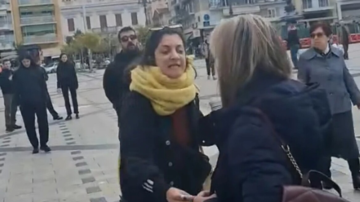 Λεκτική επίθεση στη βουλευτή της ΝΔ Χριστίνα Αλεξοπούλου στο κέντρο της Πάτρας