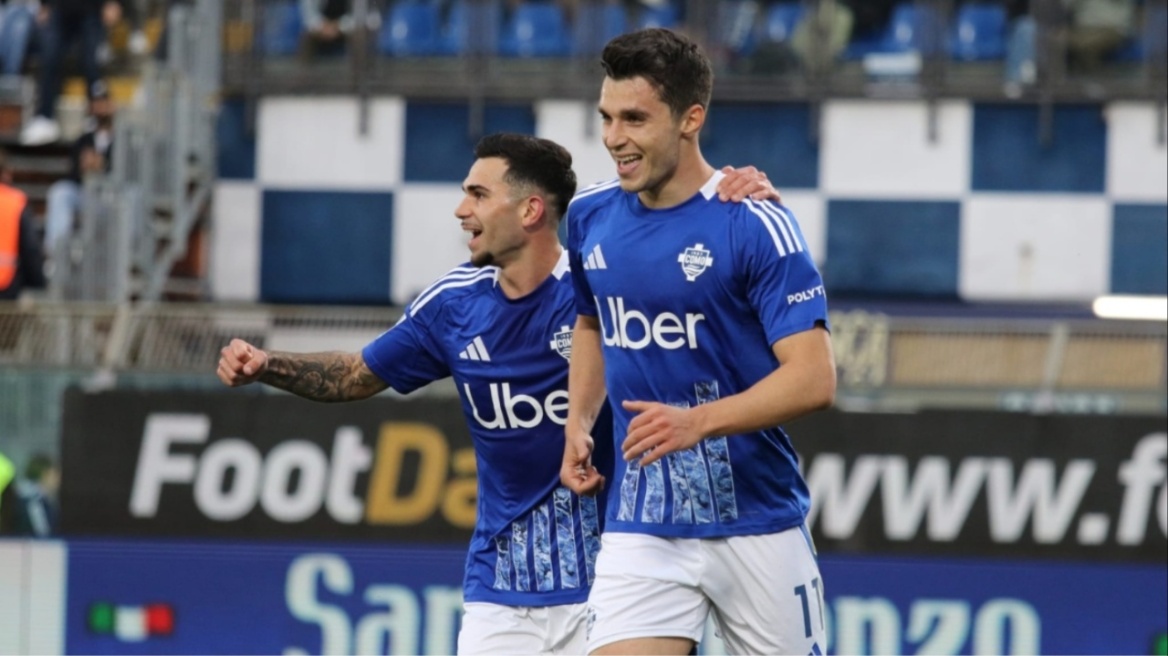 Serie A: Νέο «πάρτι» της Κόμο με σκόρερ τον Δουβίκα, 2-0 τη Σασουόλο - Δείτε τα γκολ  