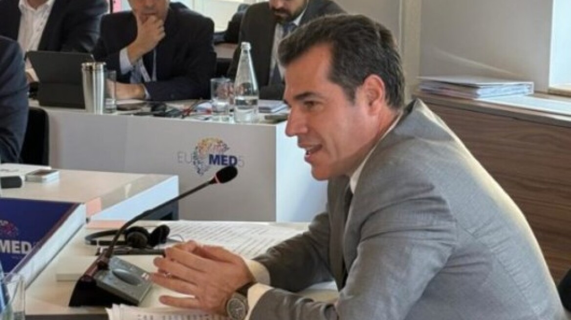 Πλεύρης από τη Μάλτα: «Η παράνομη διαμονή και είσοδος στην Ελλάδα δεν είναι ανθρώπινο δικαίωμα αλλά ποινικό αδίκημα»