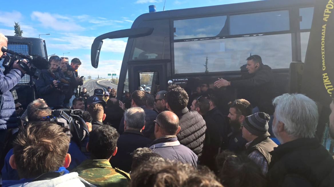 Εκτροπές της κυκλοφορίας και ρυθμίσεις λόγω των αγροτικών μπλόκων: Δείτε τις εναλλακτικές διαδρομές 