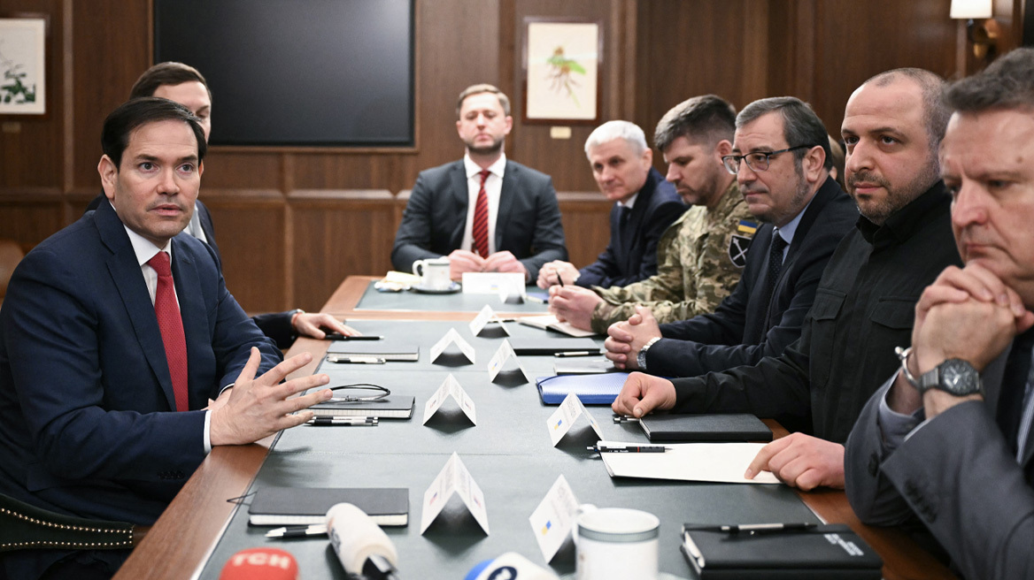 Σκληρές διαπραγματεύσεις στη Φλόριντα για τον τερματισμό του πολέμου - Συμφωνία στα τελικά σημεία θέλουν οι ΗΠΑ  