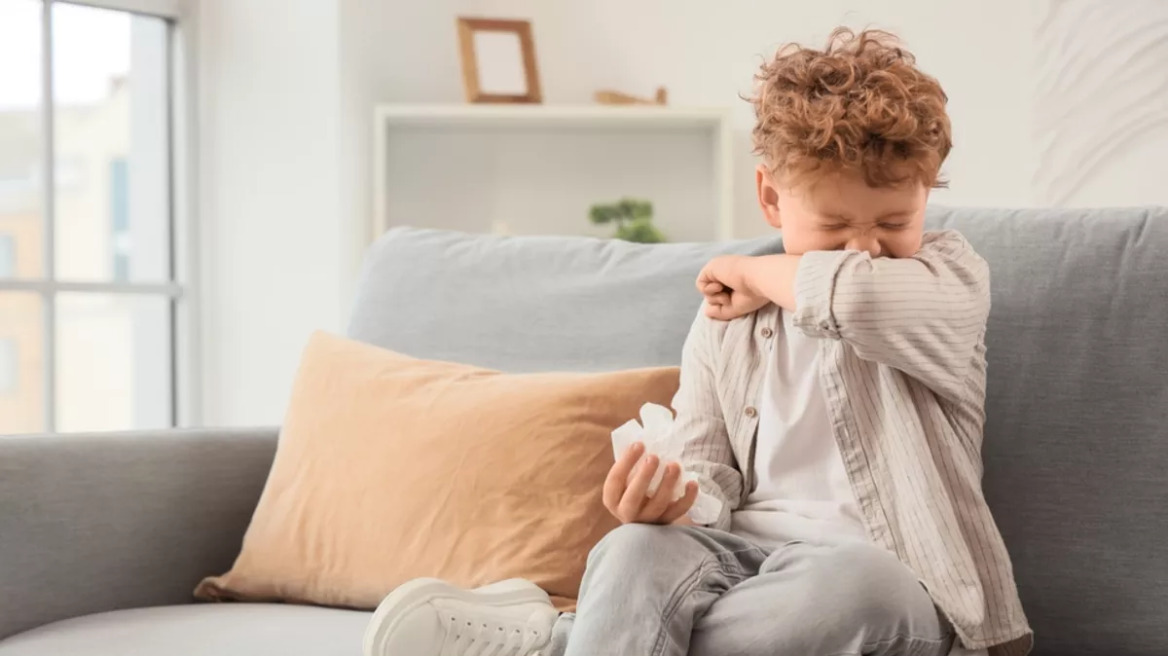 Παιδικές αλλεργίες: Χρήσιμες οδηγίες για τους γονείς από μία αλλεργιολόγο παίδων
