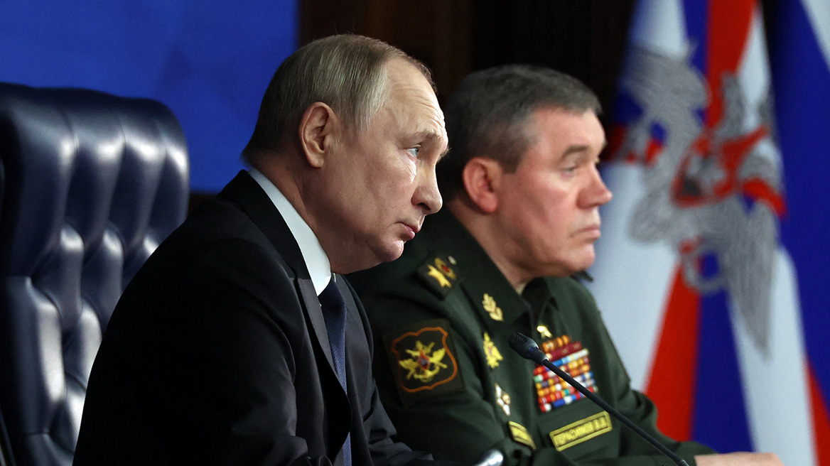 O Πούτιν ενημερώθηκε από τον στρατηγό Γκερασίμοφ ότι Ποκρόφσκ και Βοβτσάνσκ είναι πλέον υπό πλήρη ρωσικό έλεγχο