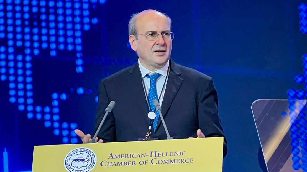 Χατζηδάκης: Το 2026 φέρνει μειώσεις φόρων και ασφαλιστικών εισφορών, απλουστεύεται το επιχειρησιακό περιβάλλον