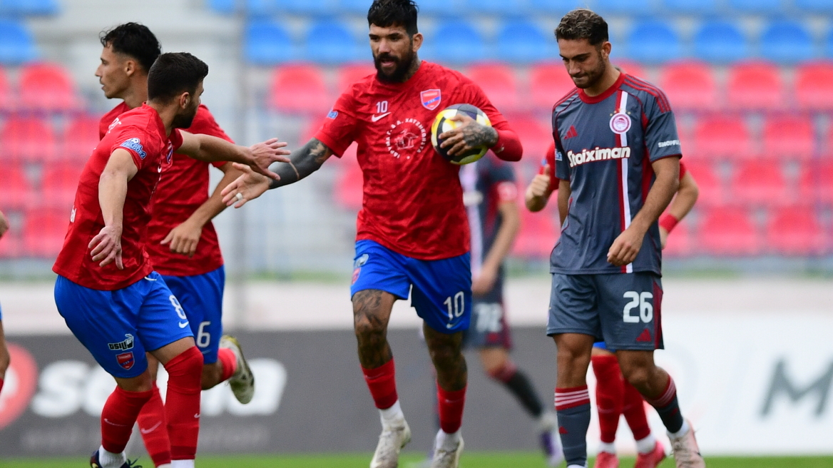 Μείωσε τη διαφορά από την Καλαμάτα ο Πανιώνιος, 4-1 τον Ολυμπιακό Β' 