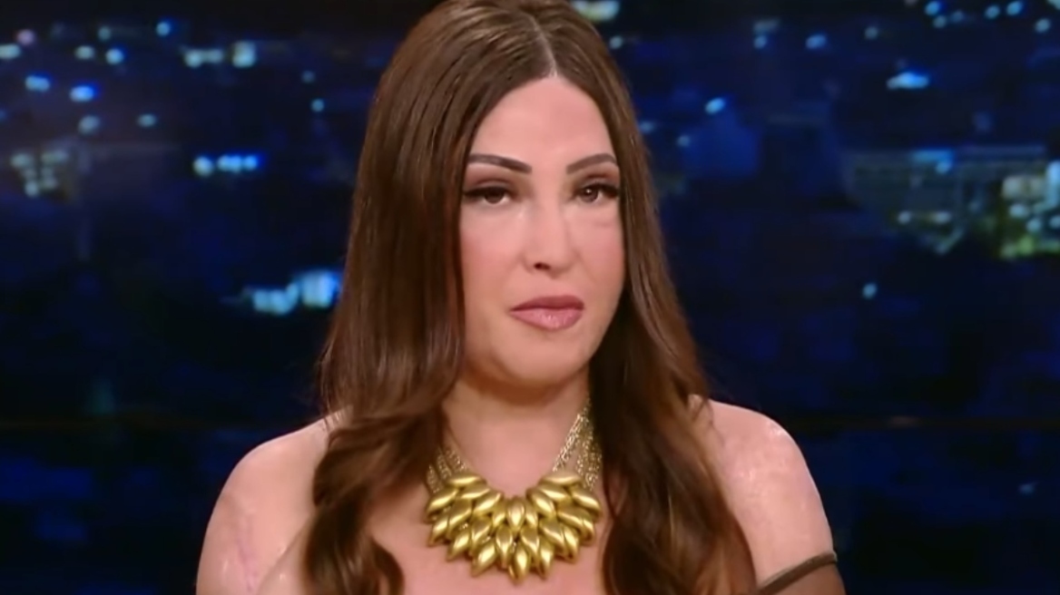 Ιωάννα Παλιοσπύρου για το βιβλίο που γράφει: Λειτουργεί θεραπευτικά, νιώθω ότι υπερασπίζομαι τον εαυτό μου