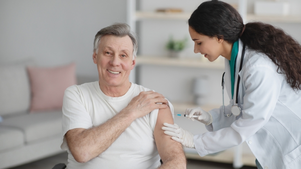 Το εμβόλιο που προστατεύει από την άνοια – Μειώνει κατά 20% τον κίνδυνο σε μια επταετία