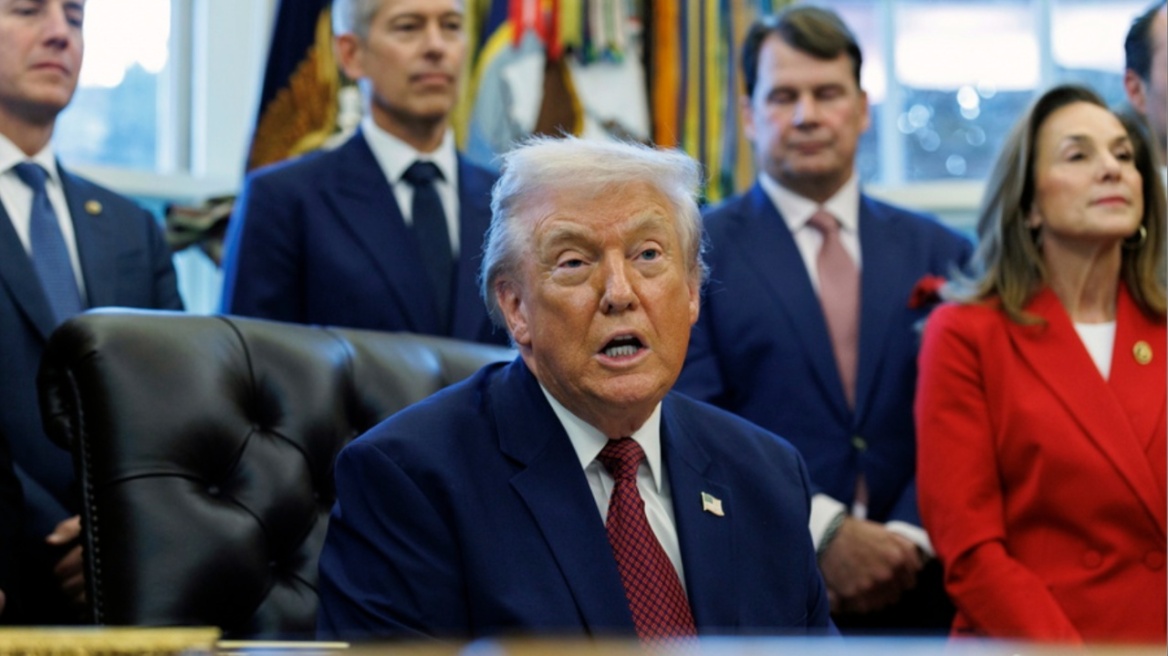 Ο Τραμπ εκφράζει αμφιβολίες για την εξαγορά της Warner Bros από τη Netflix 