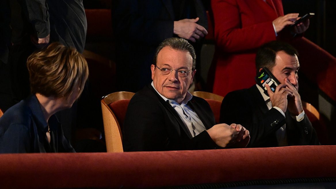 Ο Φάμελλος απάντησε στον Τσίπρα που τον... έκρυψε στον εξώστη: Μιλάμε για συνεργασίες χωρίς προσωπικές επιδιώξεις, δείτε βίντεο