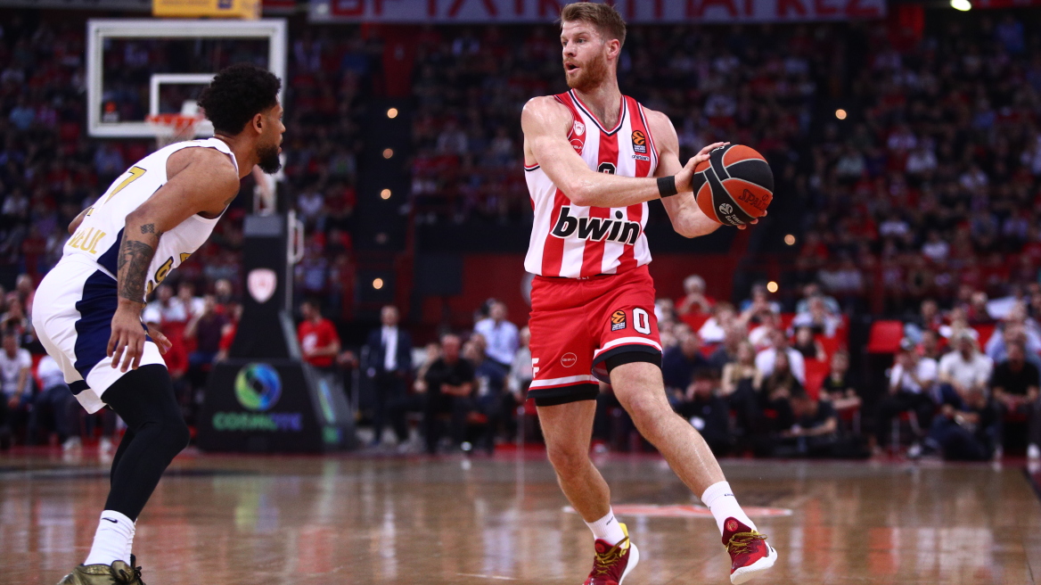 ΚΑΕ Ολυμπιακός: Τι ισχύει με τα εισιτήρια του αγώνα με τη Φενέρ που αναβλήθηκε 