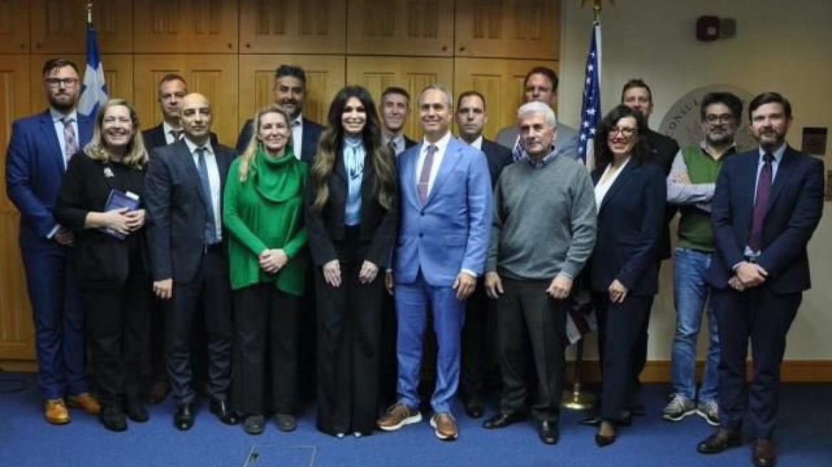 Κίμπερλι Γκιλφόιλ: Η ομάδα του Γενικού Προξενείου των ΗΠΑ ενισχύει τις ελληνοαμερικανικές σχέσεις 