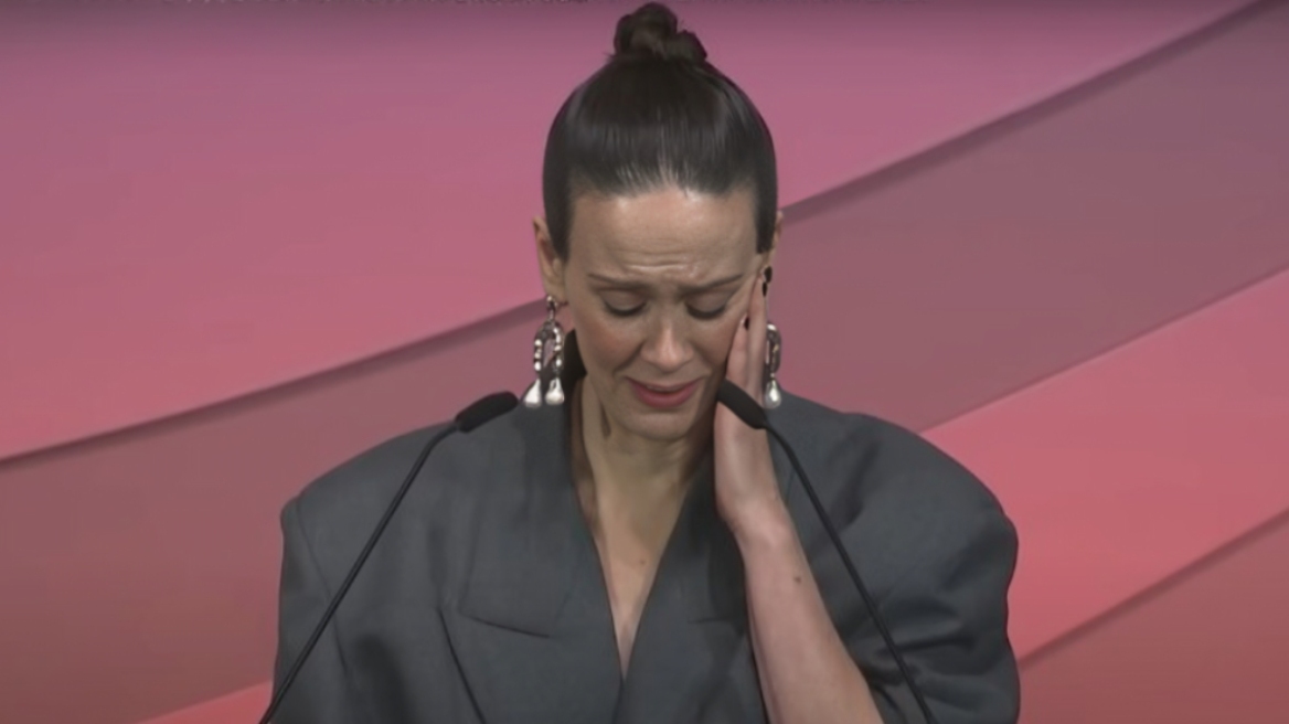 Συγκινήθηκε η Σάρα Πόλσον, διάβασε τα μηνύματα που της έστελνε η Νταϊάν Κίτον πριν πεθάνει