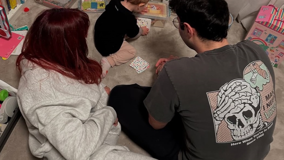 Μαίρη Συνατσάκη: Το συγκινητικό video για τα γενέθλια της κόρης της
