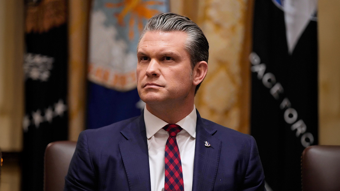 Δόγμα Χέγκσεθ στη γραμμή Τραμπ: Τέλος οι ουτοπίες και ο ιδεαλισμος, ώρα για στρατιωτική ισχύ και σκληρό ρεαλισμό
