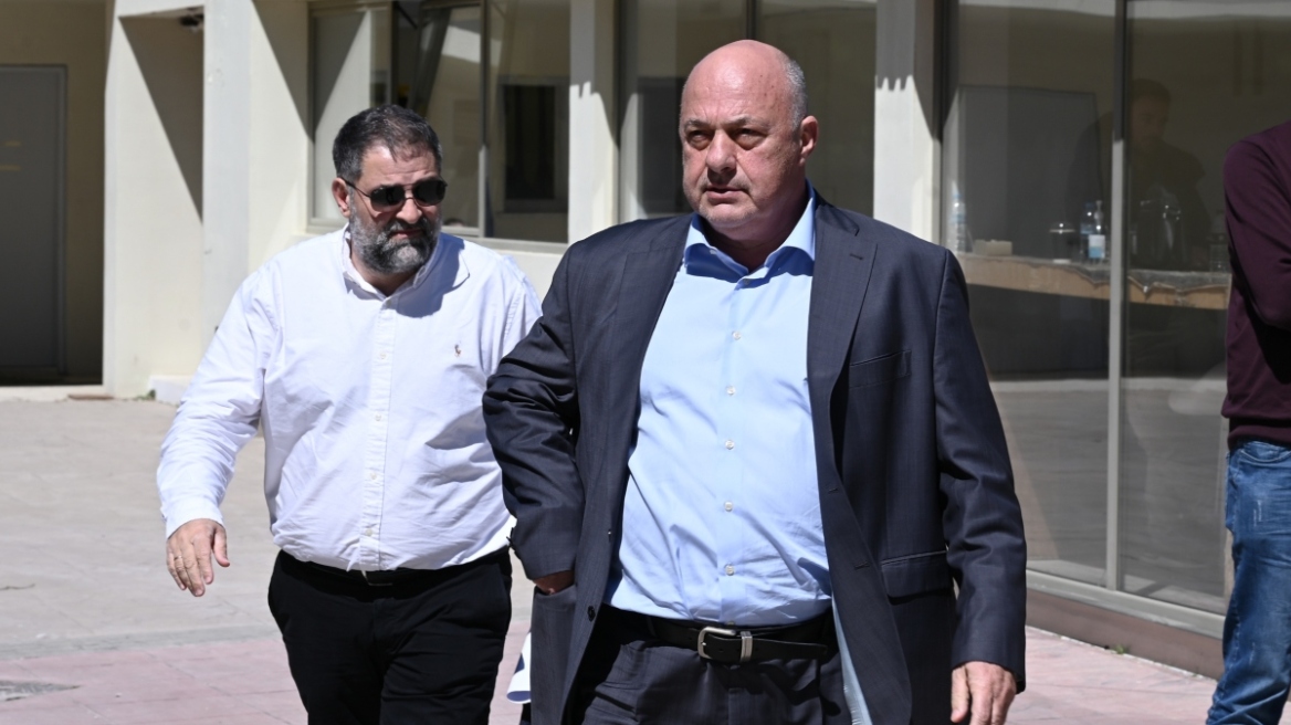 Αχιλλέας Μπέος: Ποινική δίωξη για κακουργηματική απιστία κατά του δημάρχου Βόλου και υπηρεσιακών στελεχών