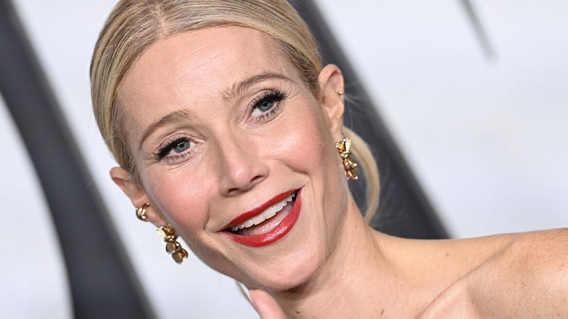 Η Γκουίνεθ Πάλτροου με τον γιο της στο κόκκινο χαλί - Η πρώτη επίσημη εμφάνισή του (εικόνες)