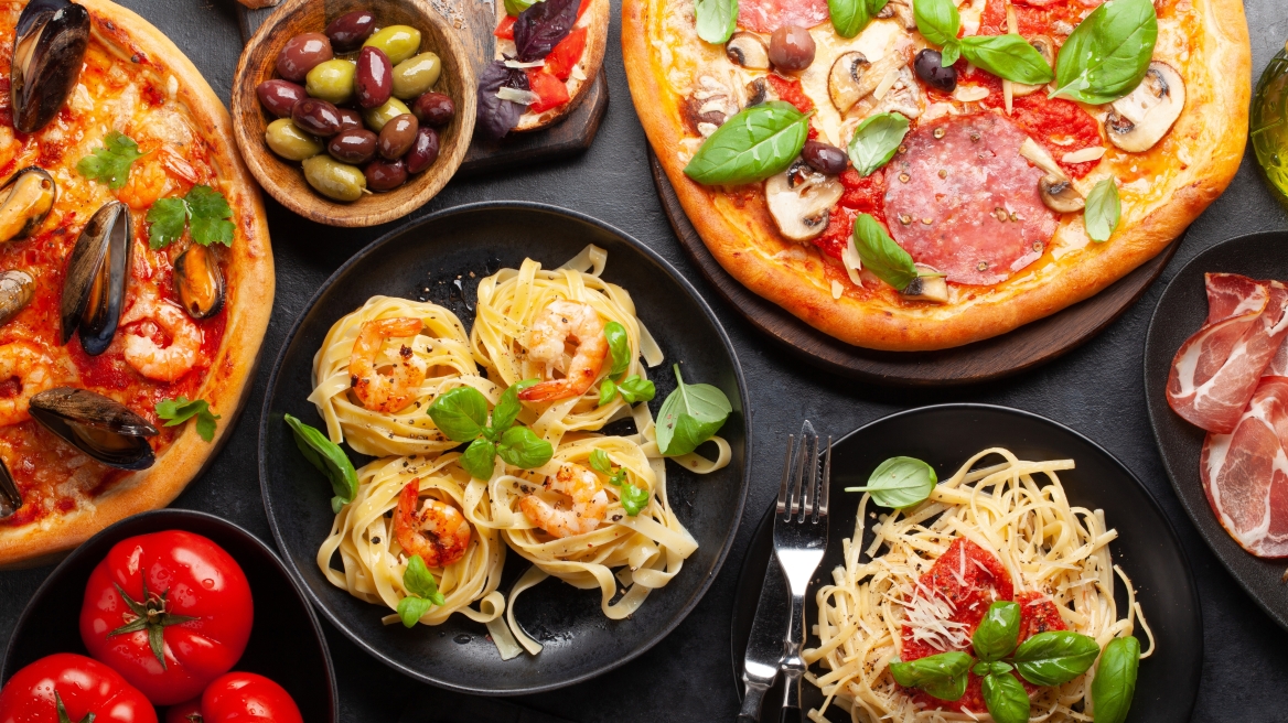 Πίτσα, μακαρονάδα, οσομπούκο: Η ιταλική κουζίνα θα αναγνωριστεί ως πολιτιστικός θησαυρός από την UNESCO