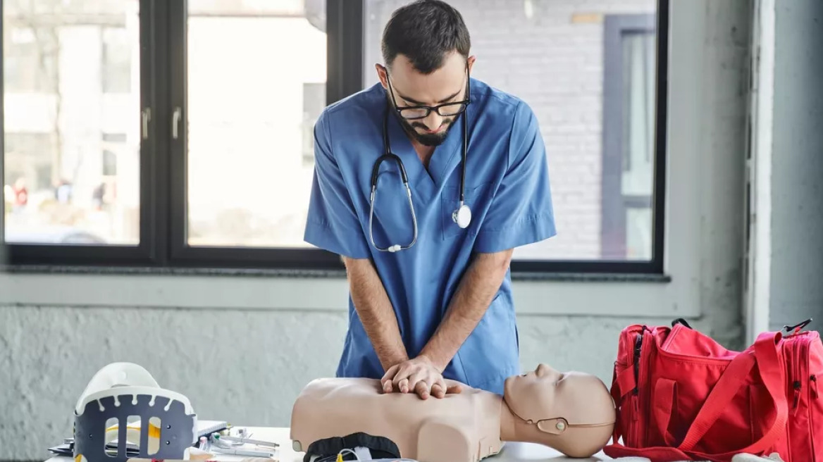 ΕΚΑΒ be S.A.F.E.: Πότε ξεκινά η 12η Πανελλήνια Εβδομάδα Εκπαίδευσης και Πρόληψης 2025
