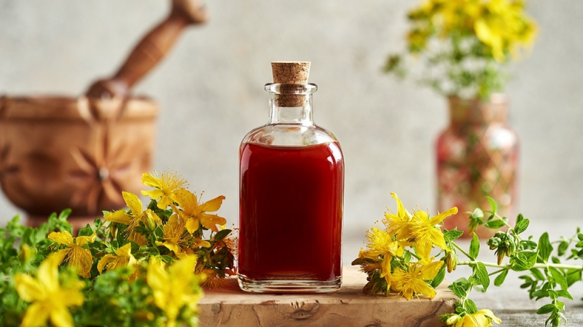 Σπαθόλαδο: Το παραδοσιακό θεραπευτικό έλαιο στην Άυλη Πολιτιστική Κληρονομιά της UNESCO