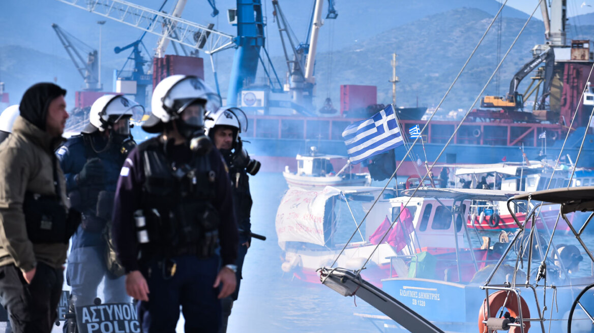 Αποχώρησαν οι αγρότες από το λιμάνι του Βόλου, απεγκλωβίστηκαν οι νταλίκες που περίμεναν να μπουν