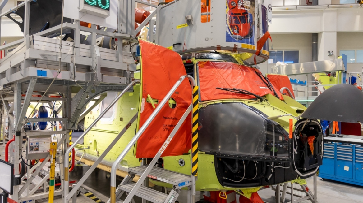 Στην τελική ευθεία τα νέα πυροσβεστικά ελικόπτερα H215 Super Puma: Πότε παραδίδονται στην Ελλάδα, δείτε φωτογραφίες και βίντεο