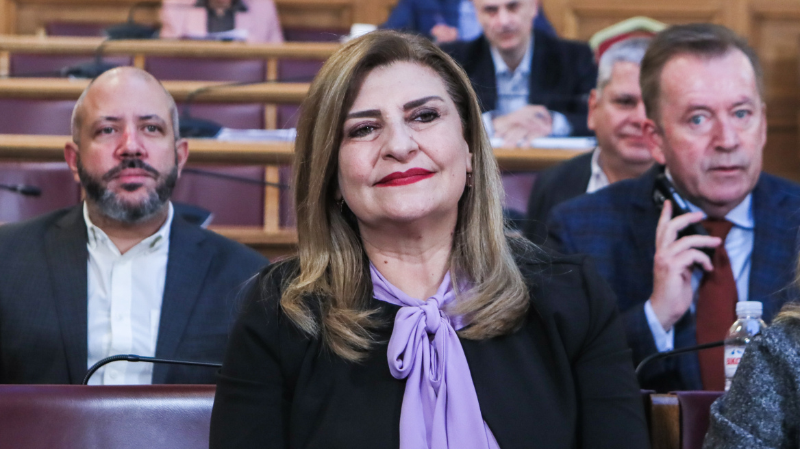 Λιακούλη για εντάσεις με Κωνσταντοπούλου: Oι υπάλληλοι της Βουλής φεύγουν κλαίγοντας από την εξεταστική